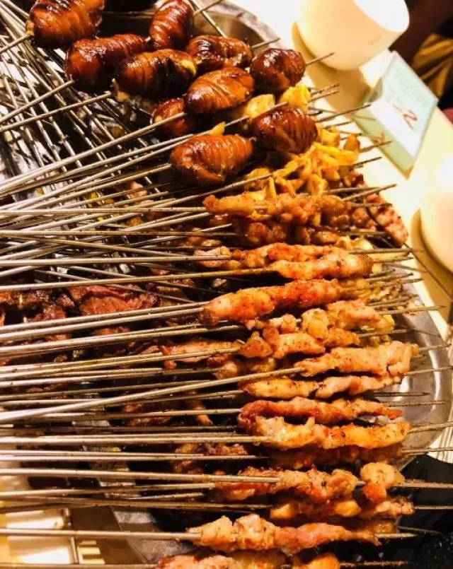 月牙泉攻略：探索神秘沙漠绿洲的终极指南