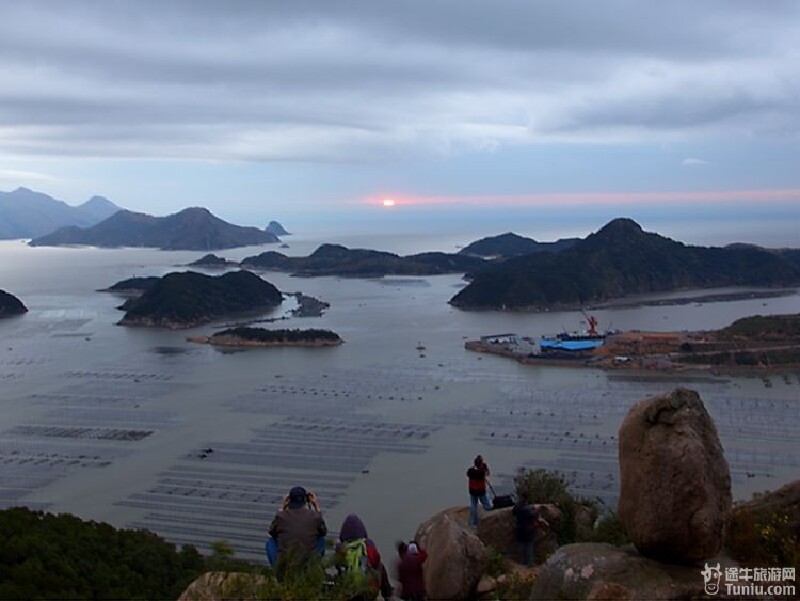 饥荒 海难 攻略：生存指南与必备技巧